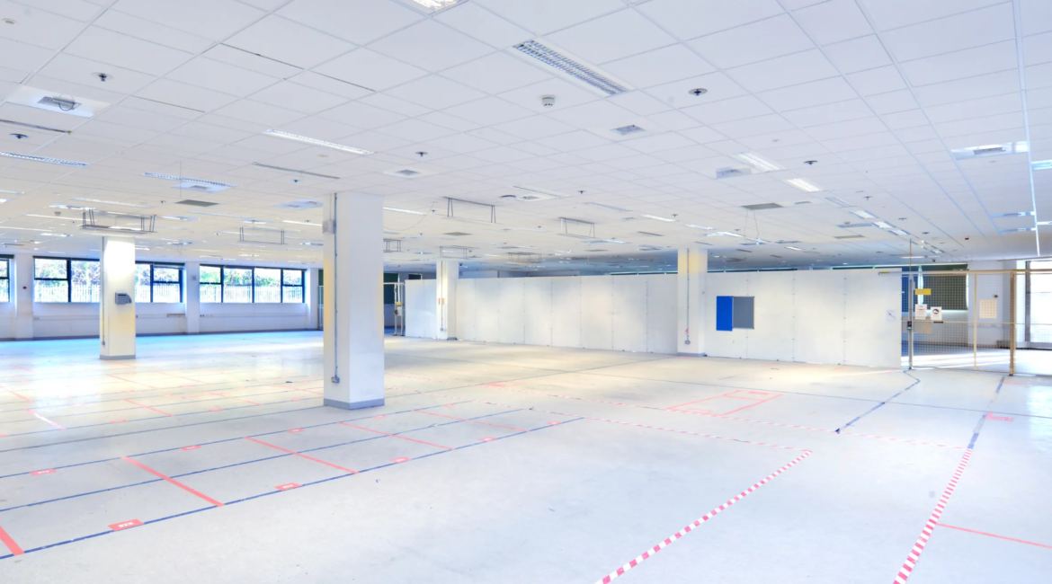 Industrial and warehouse painting service in Toronto – epoxy floor coating and large-scale facility painting by Nurture & Shine.