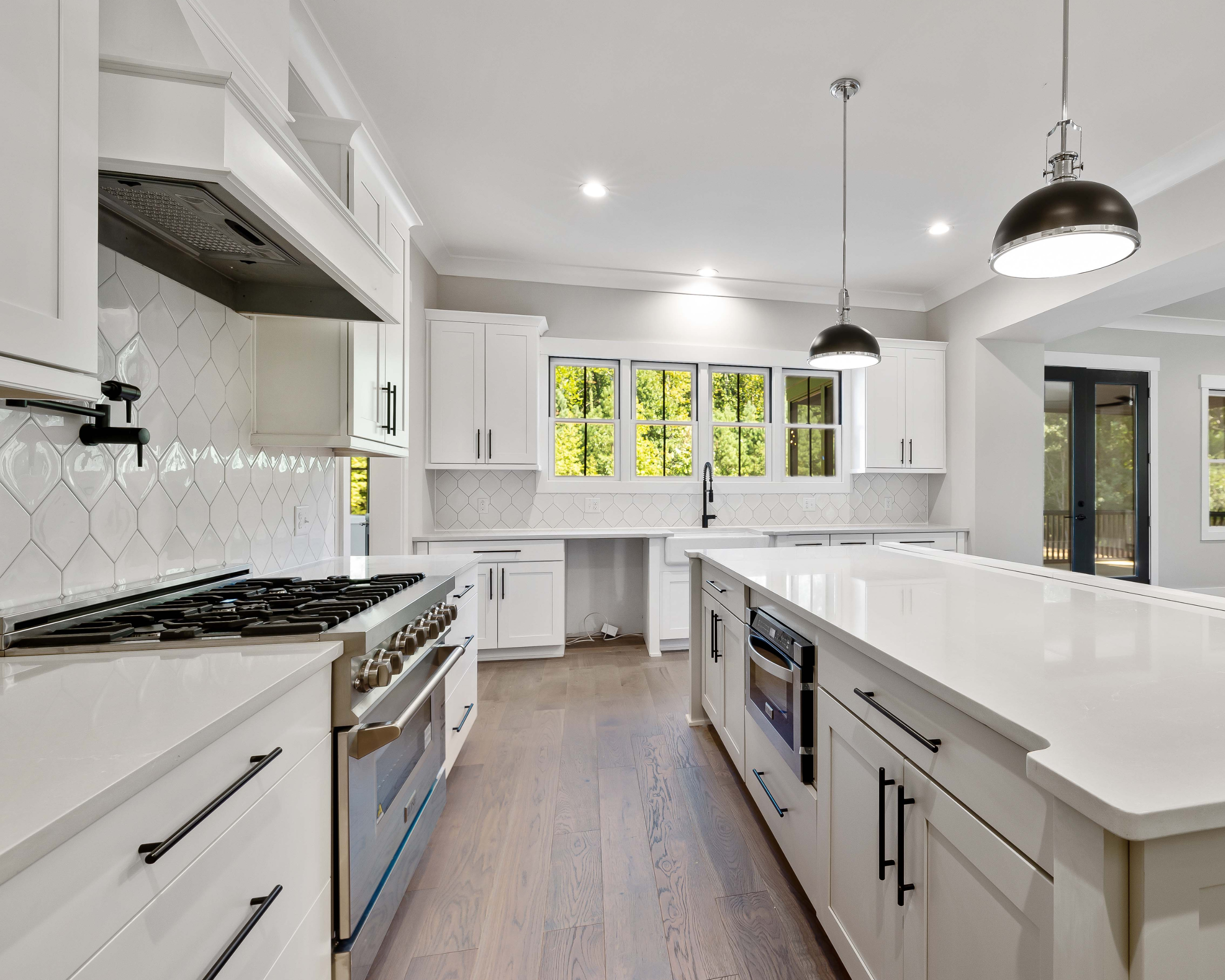 Quartz granite laminate countertop installation in Toronto GTA MyNeed.ca
